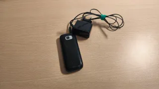 Lote de 3 cellulari Nokia e Samsung