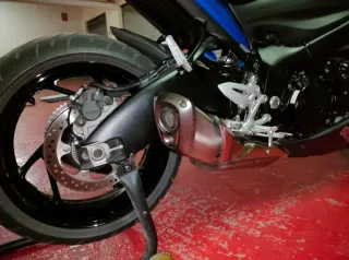 Suzuki GSX-S1000F Azul