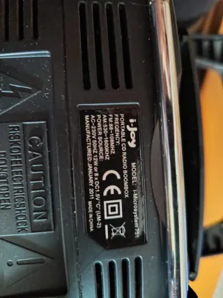 Radio CD/MP3 I-Joy Portátil