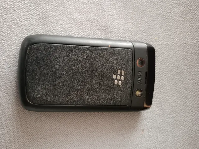 BlackBerry Bold 9780 Negro