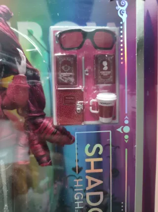 Bambola Rainbow High Scarlet Rose