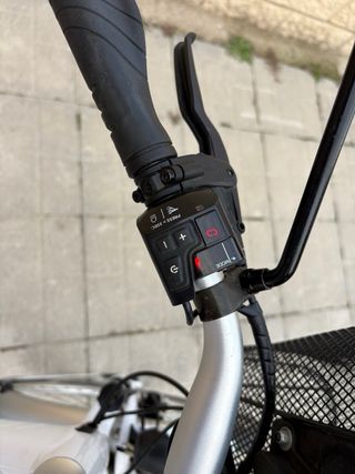 Bicicleta Eléctrica Blanca