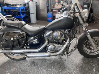 Kawasaki VN800 Vulcan Negra