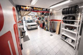 Local comercial en venta en Pedró en Cornellà de Llobregat