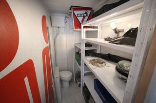 Local comercial en venta en Pedró en Cornellà de Llobregat