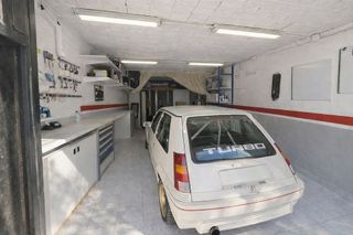 Local comercial en venta en Pedró en Cornellà de Llobregat