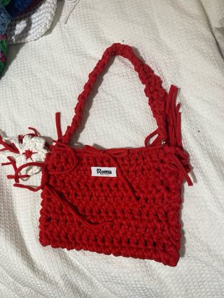 Bolso artesanal de trapillo se vende po u/ o todas