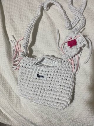 Bolso artesanal de trapillo se vende po u/ o todas