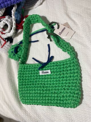 Bolso artesanal de trapillo se vende po u/ o todas