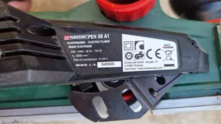 Cepilladora Eléctrica Parkside PEH 30 A1