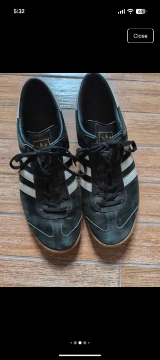 Classic black Adidas Hamburg trainers size 44 EU