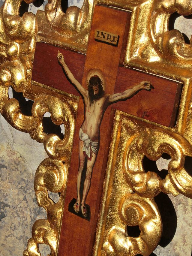 CRUCIFIJO CORNUCOPIA MADERA ESTUCO CRISTO PINTADO