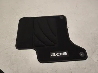 * Peugeot 208 MHEV Alfombrillas a medida