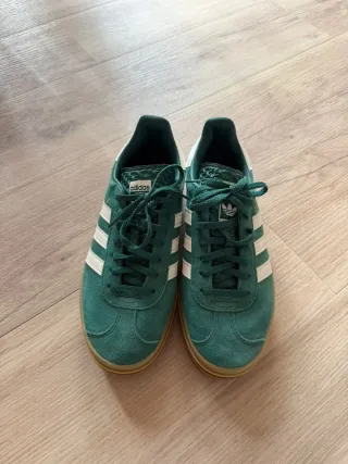 Zapatillas Adidas Gazelle Bold verdes talla 40