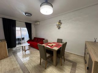 Piso en alquiler en Playa del Cura en Torrevieja