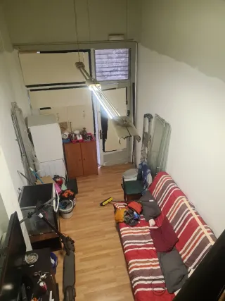 Local comercial con sobre planta