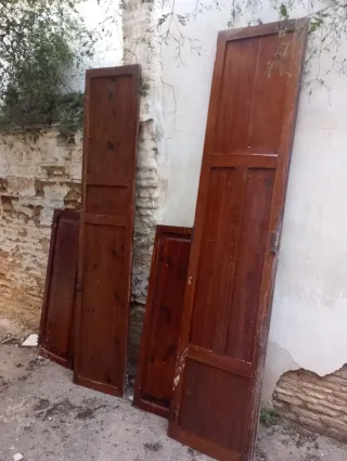 Puertas antiguas de madera.