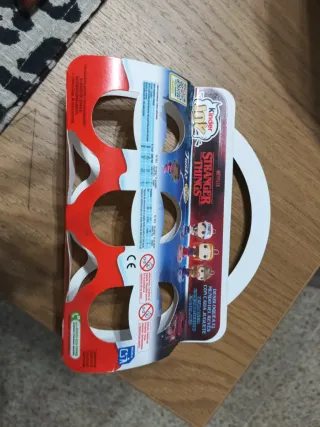 Blíster Kinder Stranger Things Funko POP