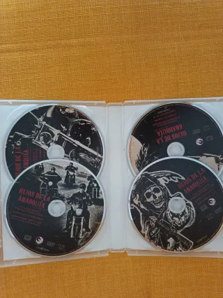 Hijos de la Anarquía DVD Temp 1 y 2