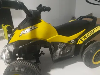 Correpasillos Quad Racing Amarillo
