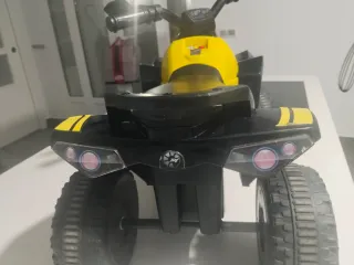 Correpasillos Quad Racing Amarillo