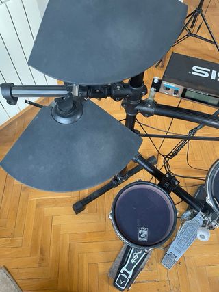 Batería Electrónica Alesis