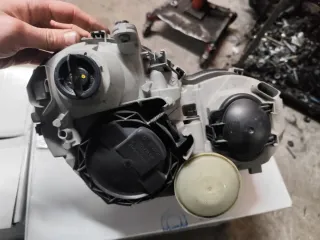 Faros Mercedes Clase C