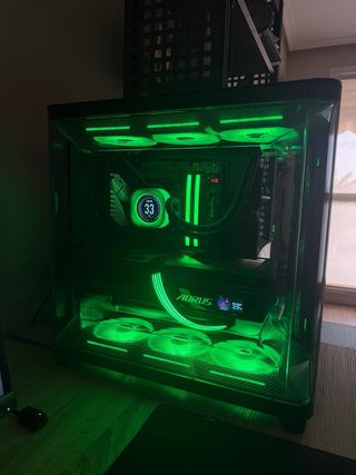 PC Gaming/Multifuncional Premium RTX 5080 y Ryzen9