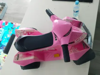Quad a batería infantil rosa