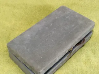 Plancha de viaje vintage sin usar