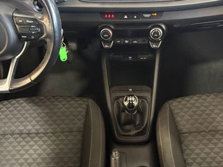 KIA Rio 1.2 DPi 62kW 84CV Concept