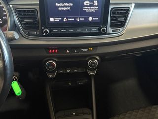 KIA Rio 1.2 DPi 62kW 84CV Concept