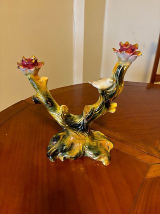 Figura vintage cerámica flores doradas