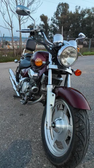 Hyosung Aquila 125cc Cruiser