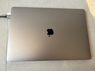 Macbook Pro 16” 2019 PANTALLA NO FUNCIONA