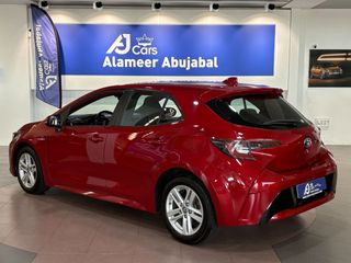 TOYOTA Corolla 1.8 125H BUSINESS PLUS ECVT