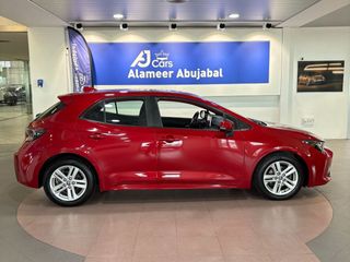 TOYOTA Corolla 1.8 125H BUSINESS PLUS ECVT