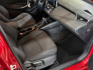 TOYOTA Corolla 1.8 125H BUSINESS PLUS ECVT