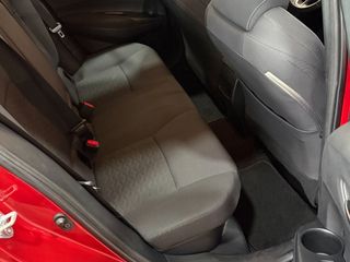 TOYOTA Corolla 1.8 125H BUSINESS PLUS ECVT