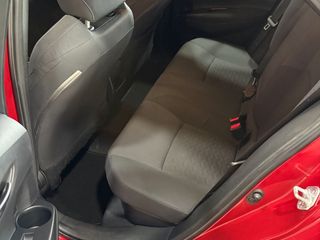 TOYOTA Corolla 1.8 125H BUSINESS PLUS ECVT