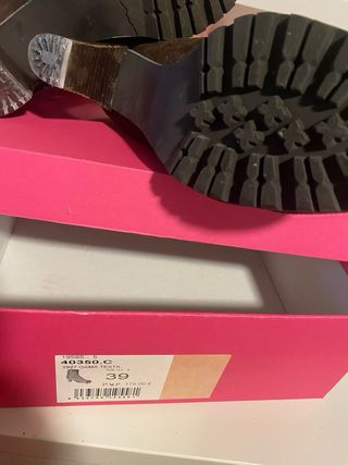 2 pares de Botines MASCARÓ Talla 39 negro y marrón