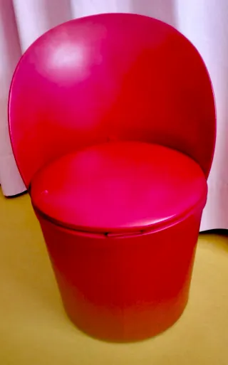 Poltrona rossa vintage