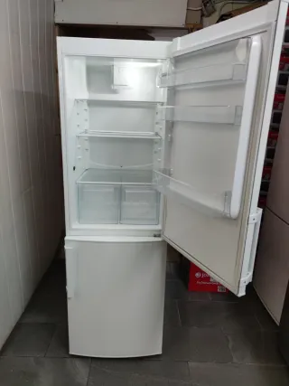 Nevera marca IKEA 185/60cm clase A+ con garantia