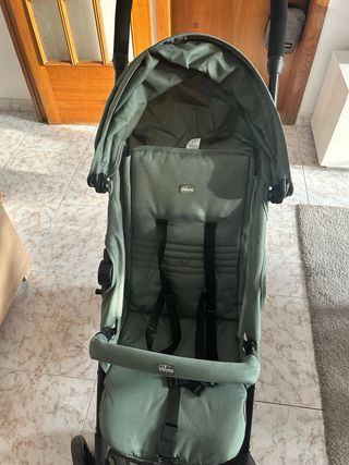 Silla de paseo Chicco Echo Lite verde.