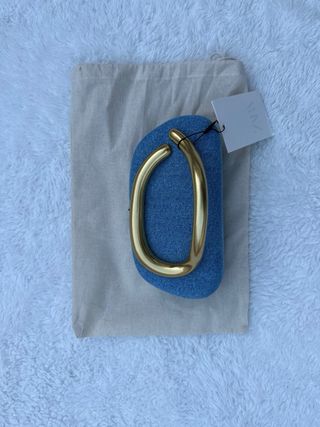 Bolso fiesta Zara mujer azul y dorado
