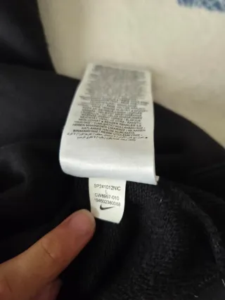 Sudadera Nike Negra con Capucha