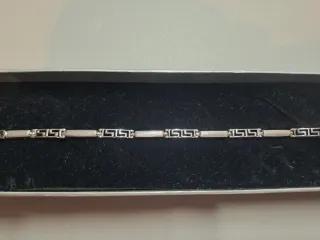 Pulsera ORO BLANCO 18K   Peso: 5, 31 gramos