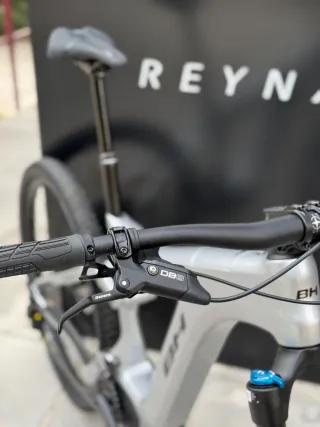 Bicicleta BH AtomX Eléctrica Carbono