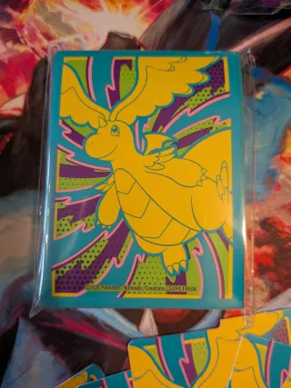 Caja ETB Héroes Ascendentes Pokémon