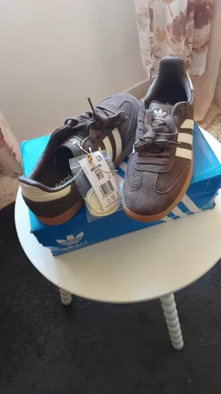 Zapatillas Adidas Samba marrón 41 1/3